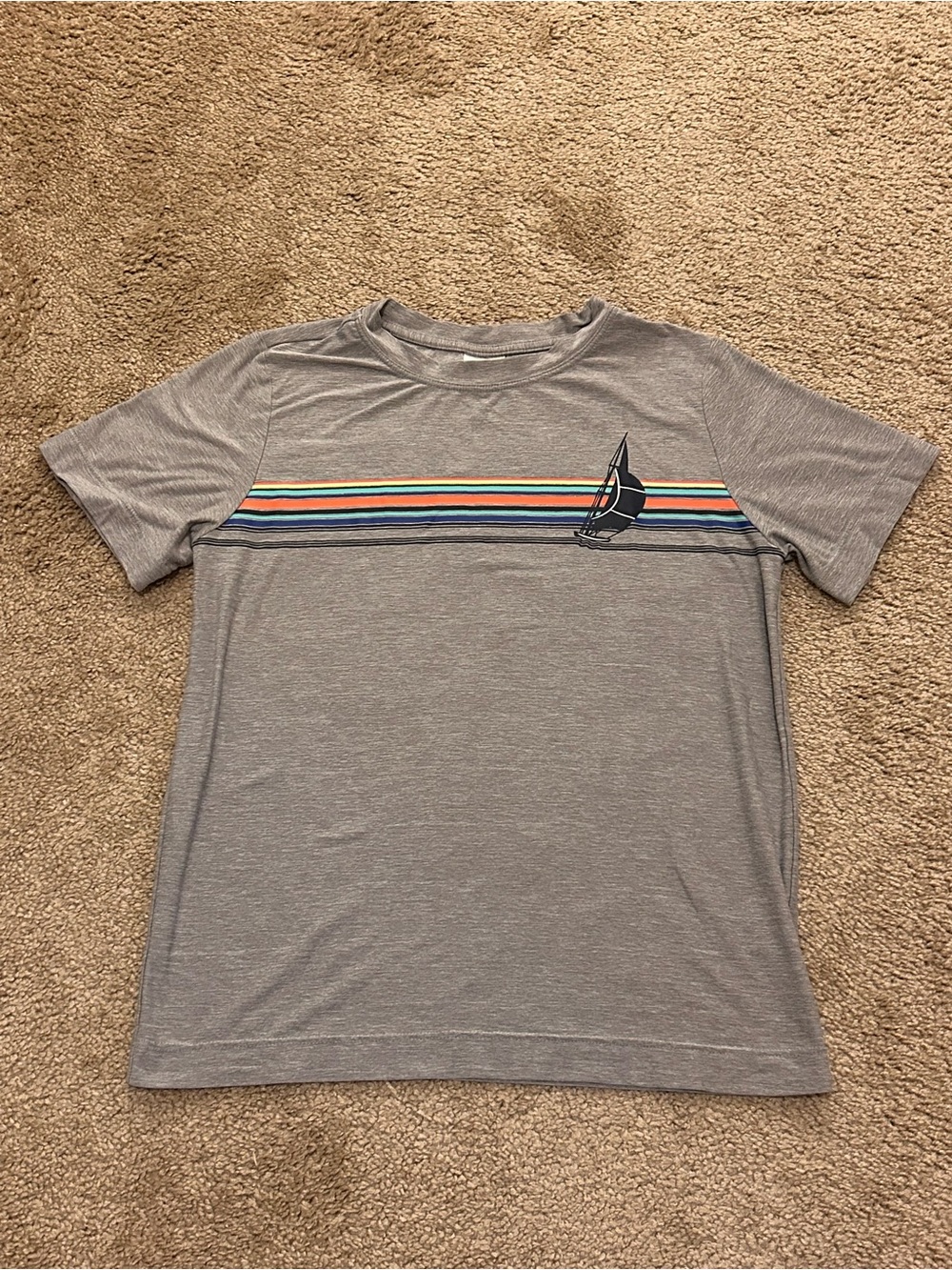 Hanna Andersson Light Gray Tee with Red Logo Tag